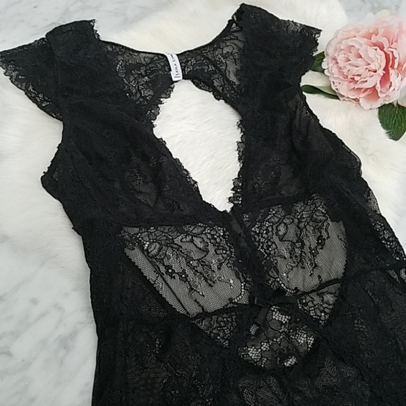 Leila Lynn Black Lace Lingerie Bodysuit M - Picture 6 of 7